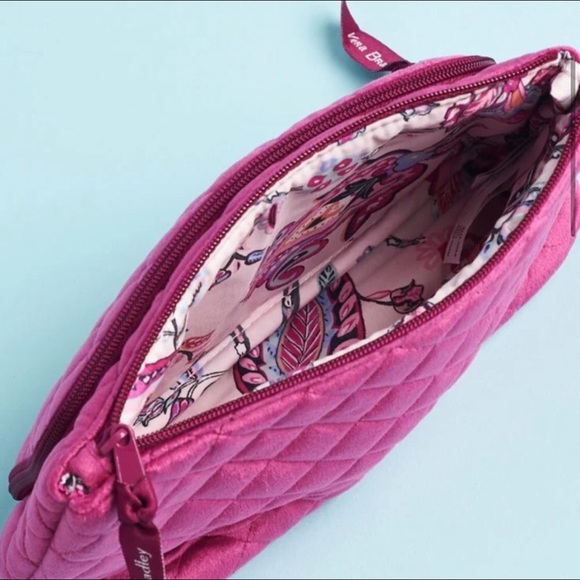 Vera Bradley Compact Organizer - Picture 3 of 5